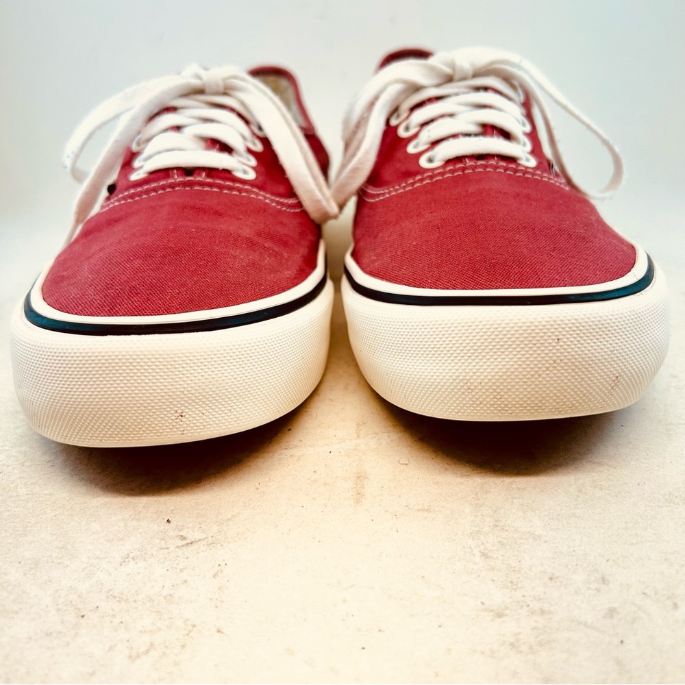 Vans Unisex Salt Wash Red Canvas Classic Lace Up Sneakers Size M 10.5 W 12 Eu 44 - Picture 3 of 11
